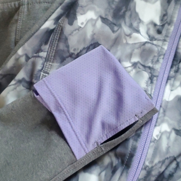 MONDETTA Athletic Zippered Jacket- S/P (EUC) - Picture 9 of 13